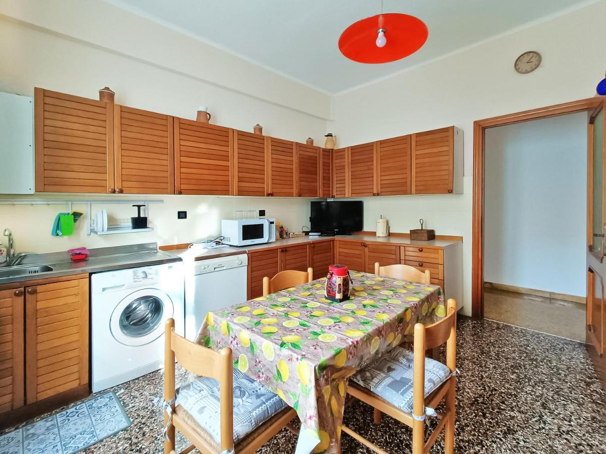 San Martino Appartament Con Parcheggio Privato 제노바 외부 사진